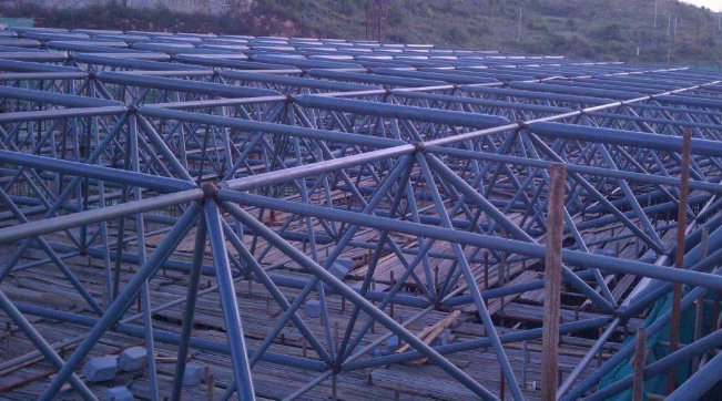 云浮概述网架加工中对钢材的质量的过细恳求